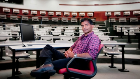 Aswath Damodaran 